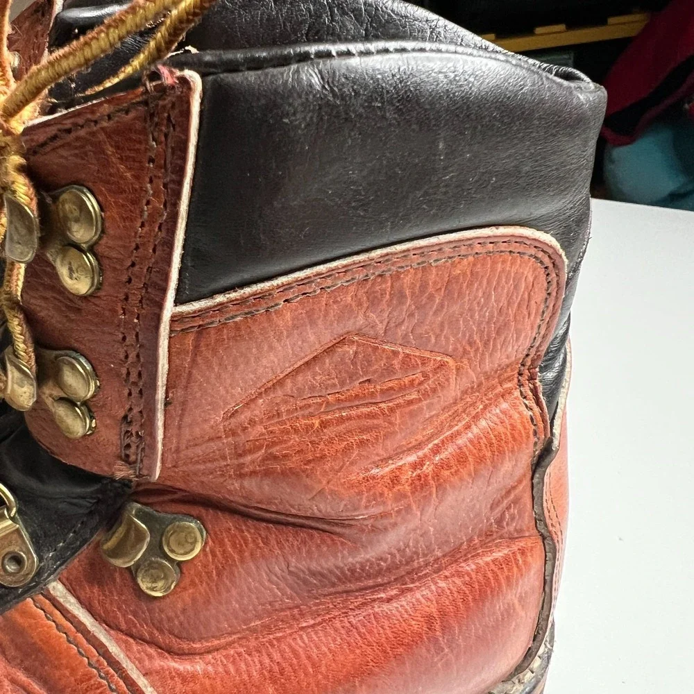 Vintage Dexter Hiking Boots Vibram Sole Brown Leather Mountaineering USA Men's 7